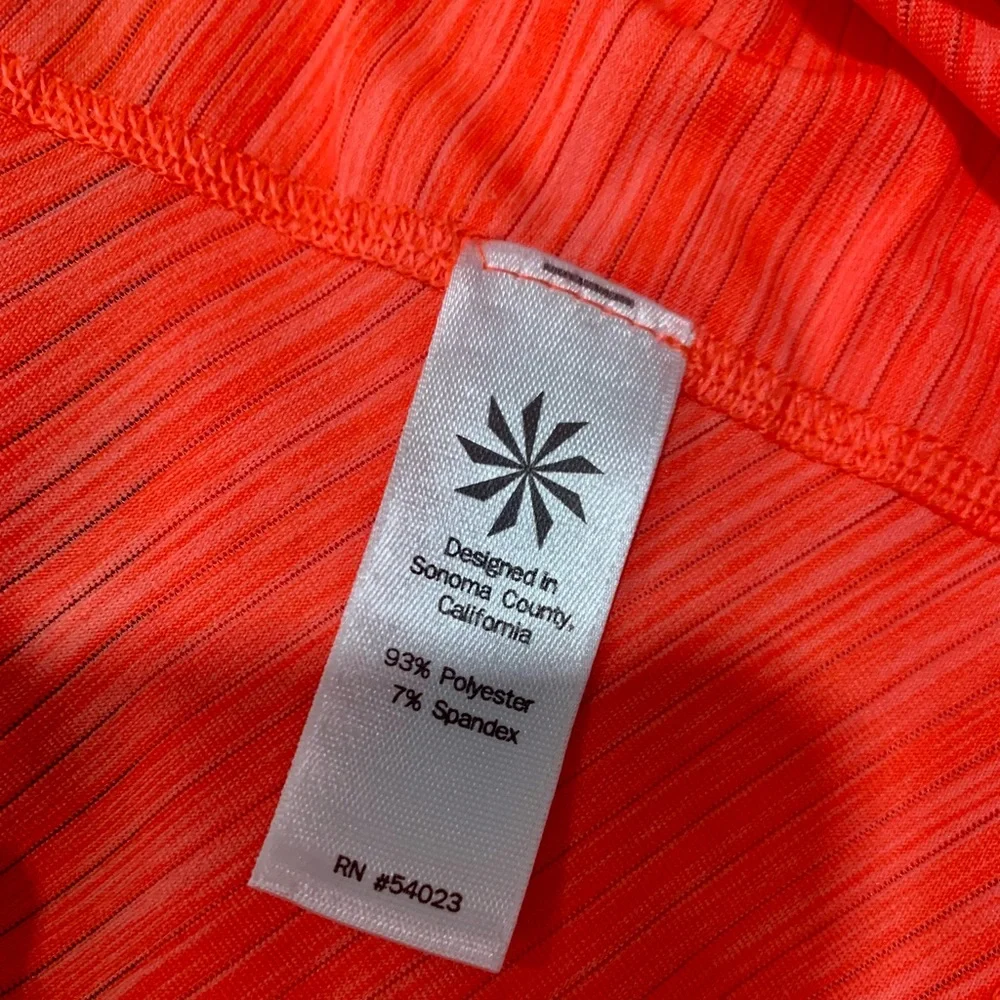 Athleta Scoop Neck Long Sleeve Tee - Picture 4 of 4